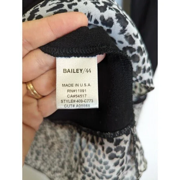 Bailey 44 Shirt Womens Large Black Wool Blend Long Sleeve Animal Print Tunic Top - Picture 8 of 11